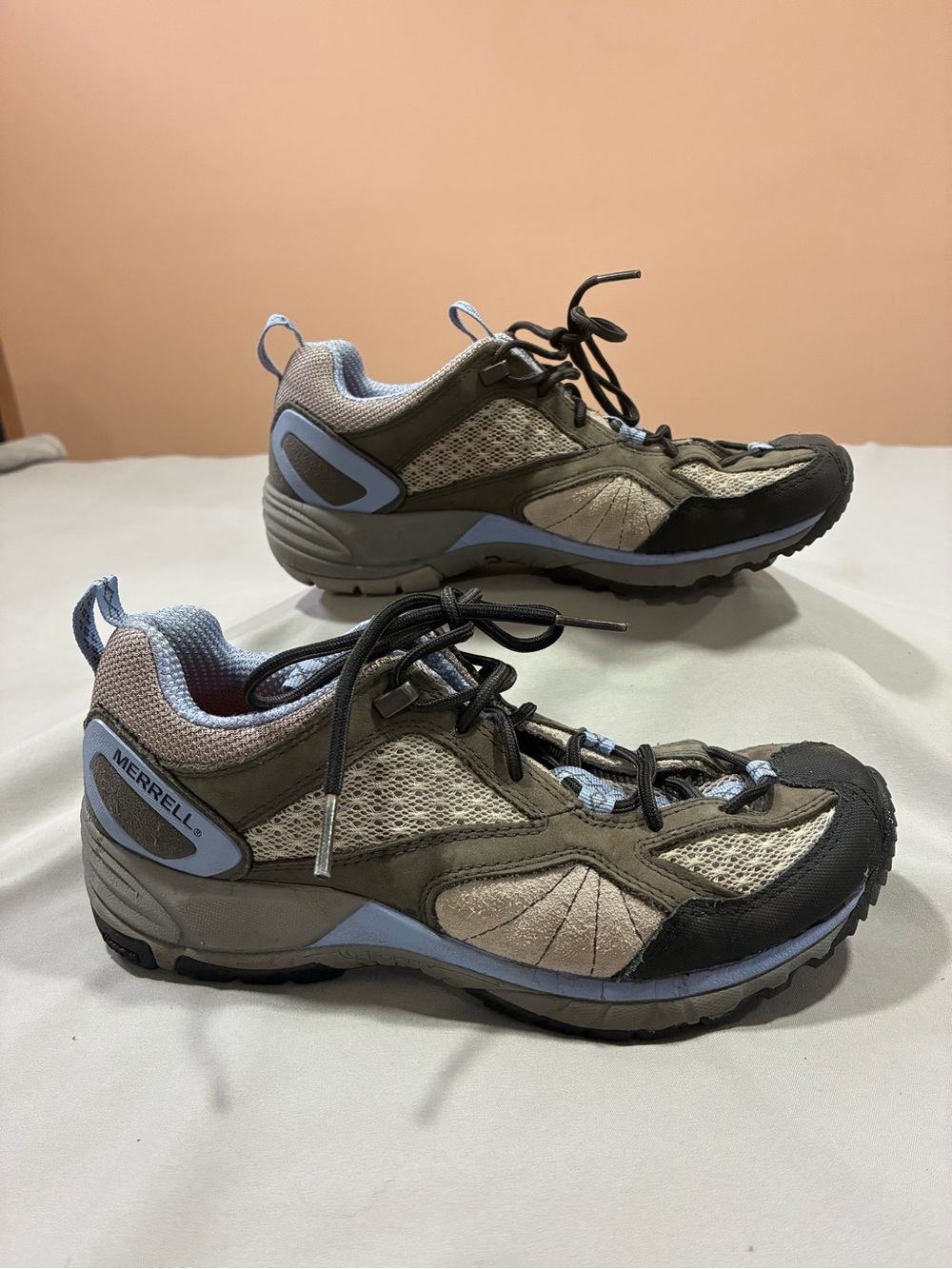 Merrell Avian Light Ventilator women's 6.5 hiking trail shoes good condition